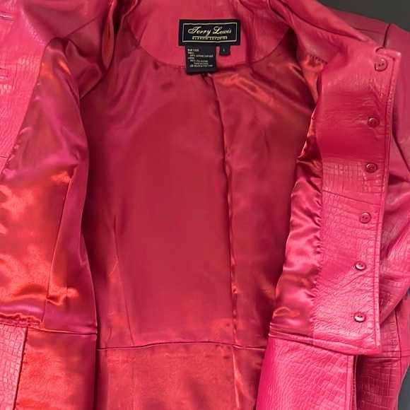 Terry Lewis red leather jacket - Picture 9 of 13